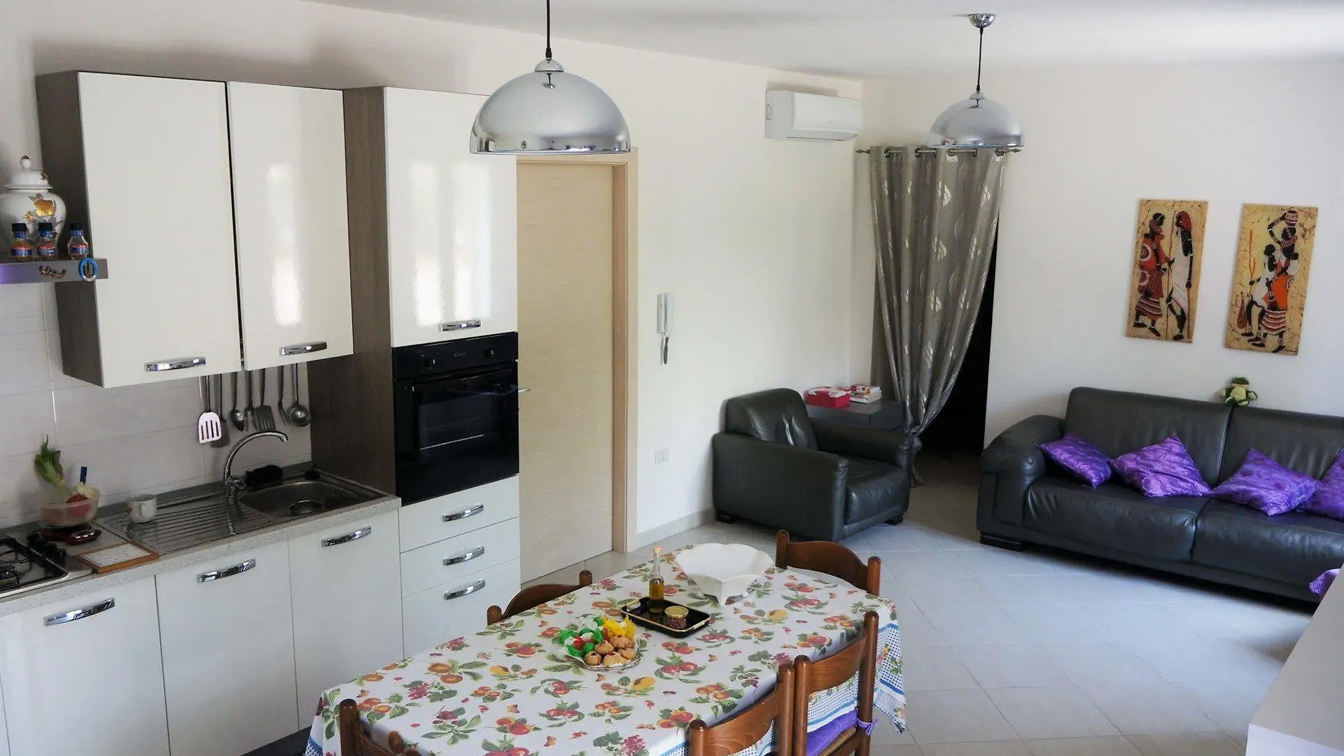 Izzhome Regina Margherita Pula Hotel